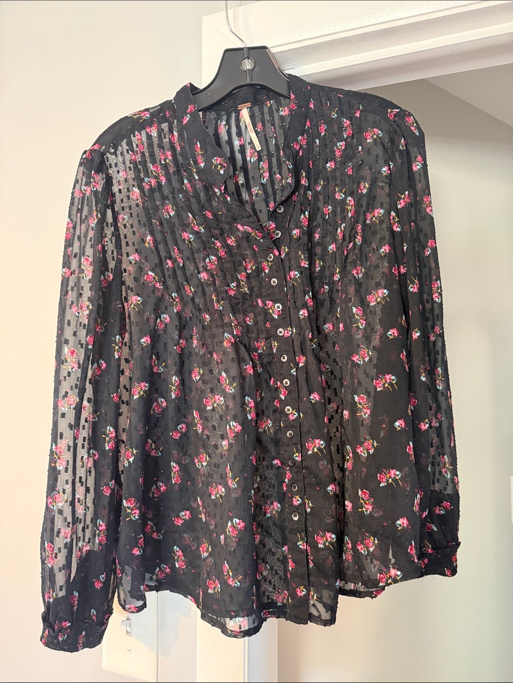 Free people Floral Button-Front Blouse - Black with Pink Flowers